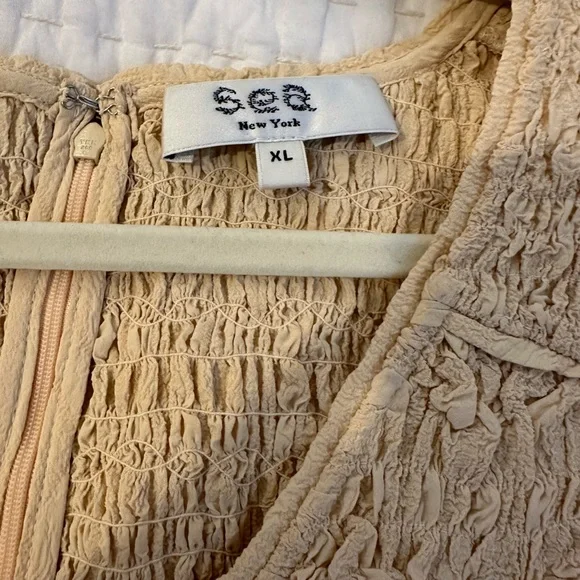 NWOT Sea XL Blouse with puff sleeves - Picture 5 of 5